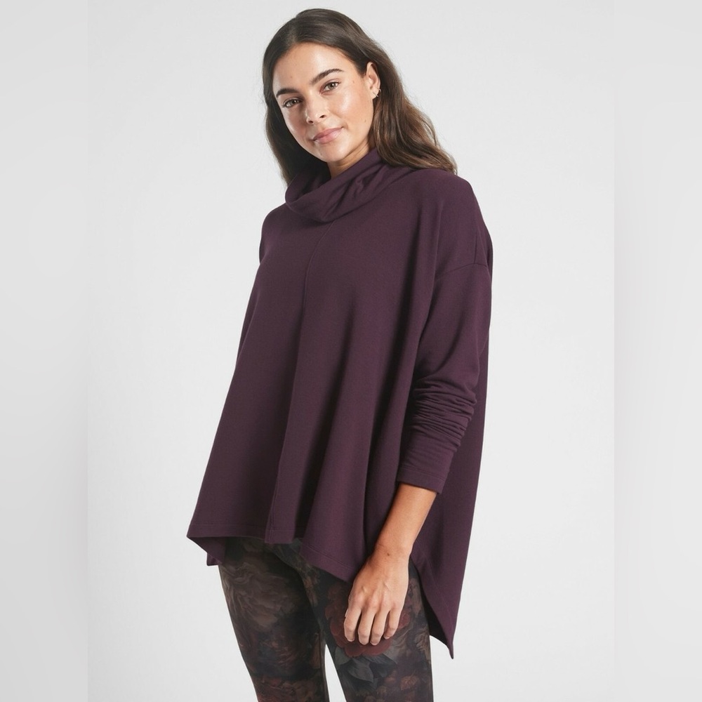 Athleta Ethereal Brushed Funnel Neck Top Burgundy Size M
